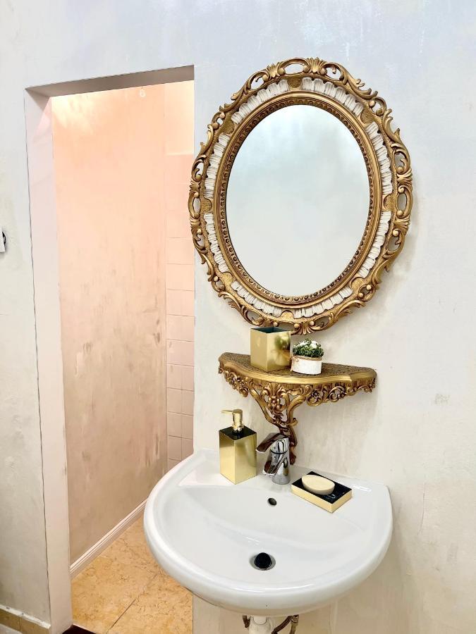 Csaky Palace Bratislavaアパートメント エクステリア 写真